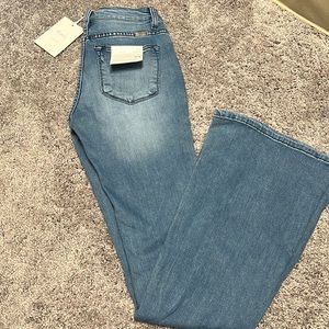 KanCan Estilo Flare Jeans 25 NEW WITH TAGS
